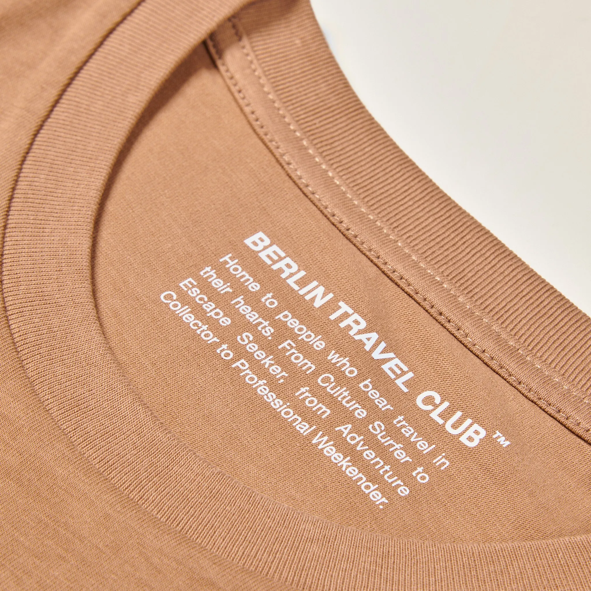 T-Shirt "Il Tucano" - Caramel