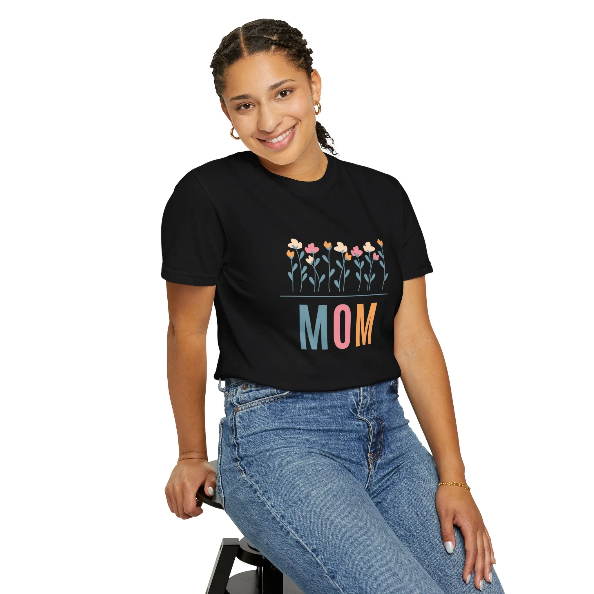 The Mom Tee
