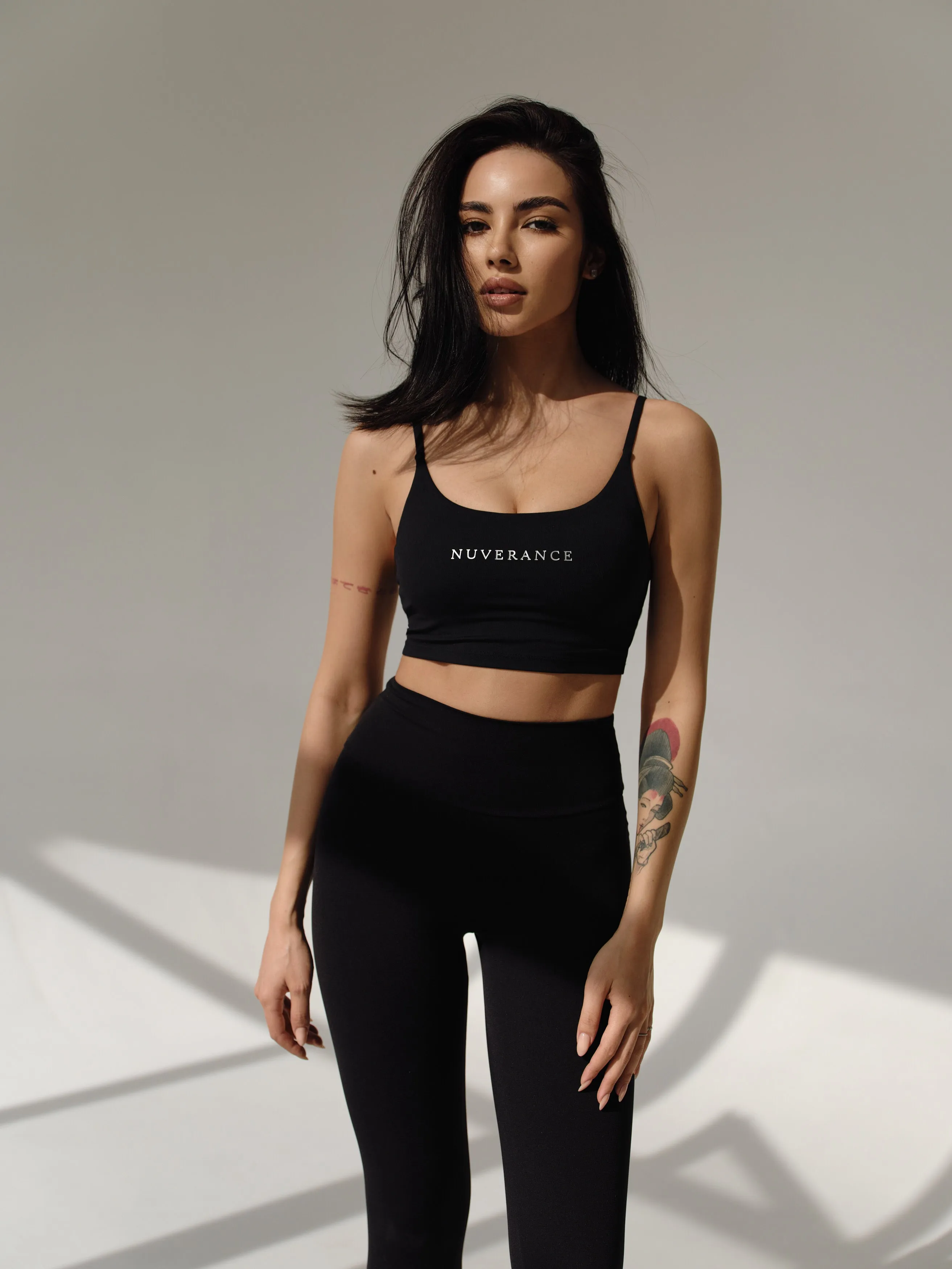 THIN TOP | BLACK