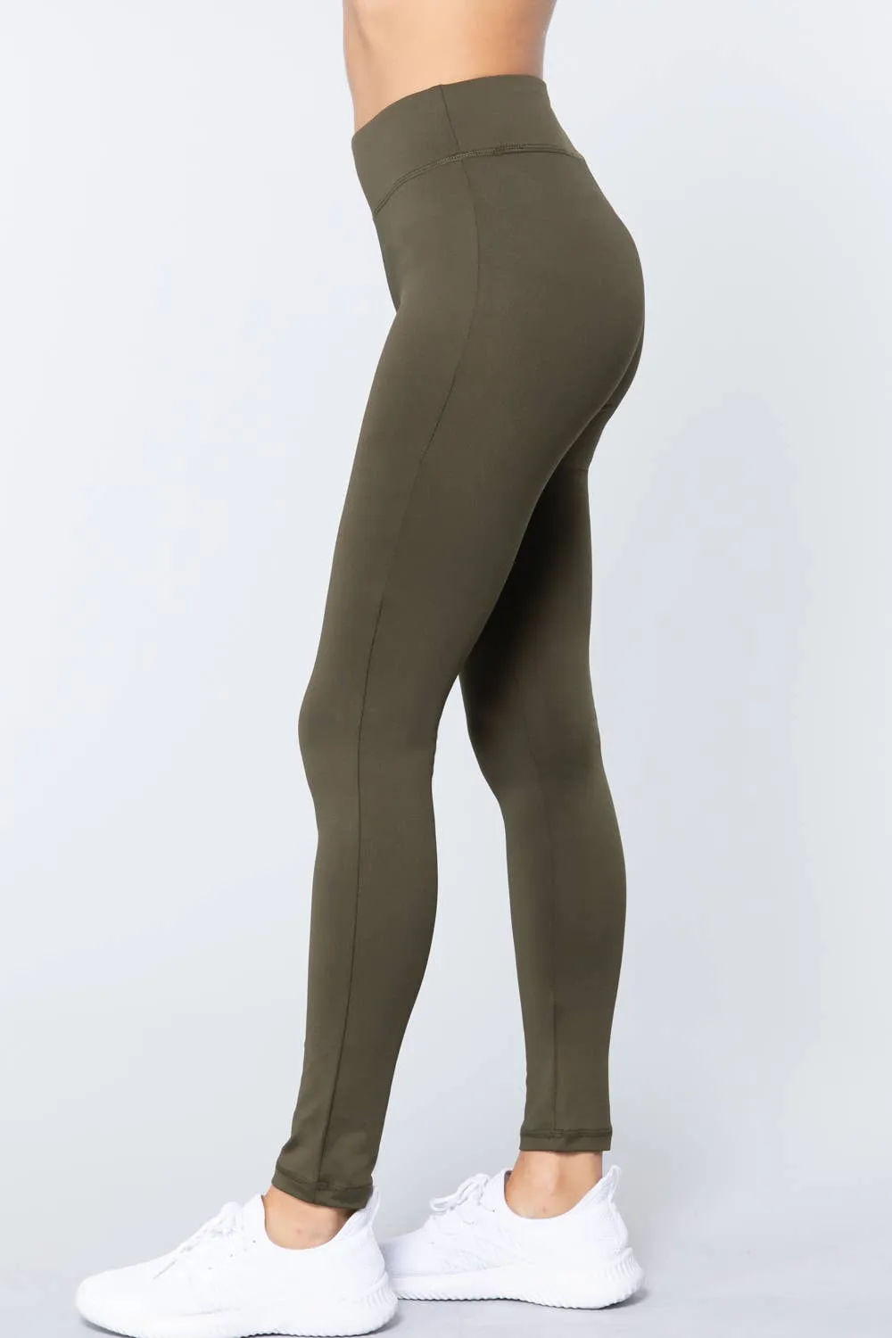 True Olive Workout Ankle Length Pants