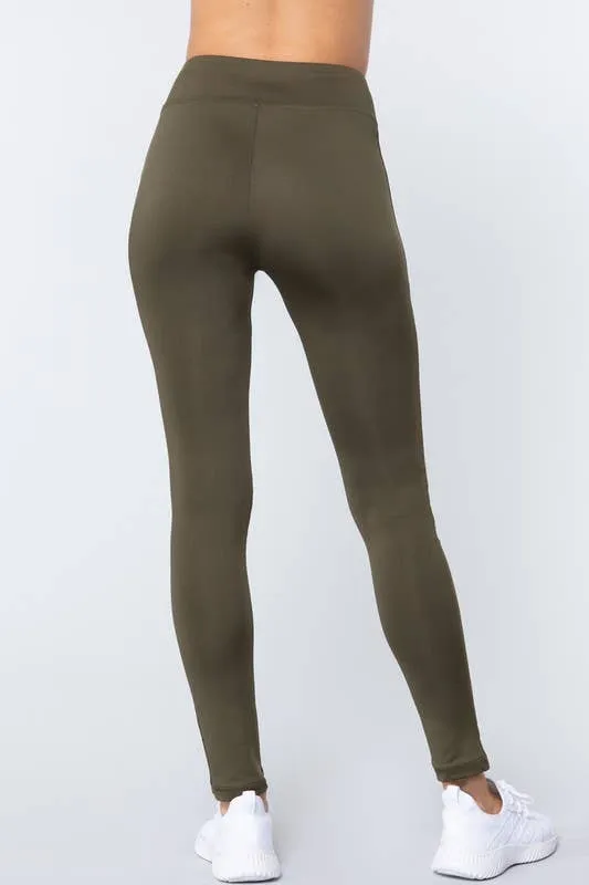 True Olive Workout Ankle Length Pants
