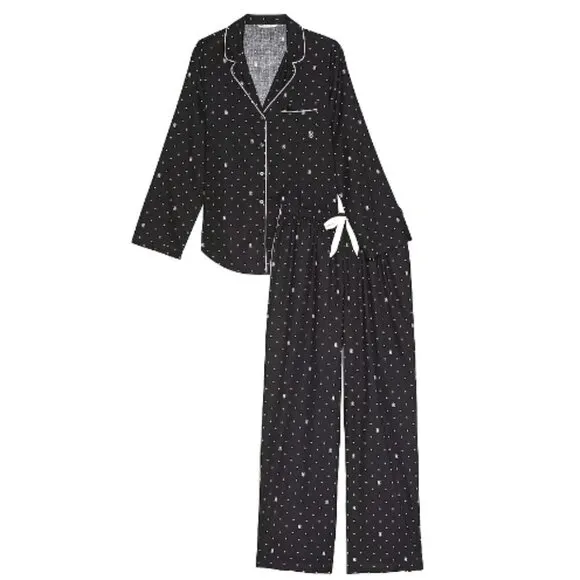 Victoria’s Secret Flannel Pajama Set