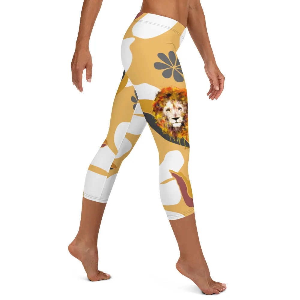 White Flowers Capri Leggings (short)