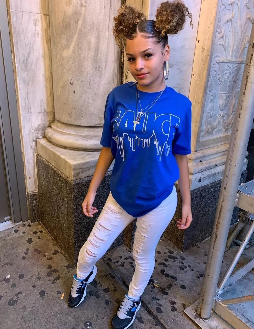 White Sauce Outline | Blue Tee