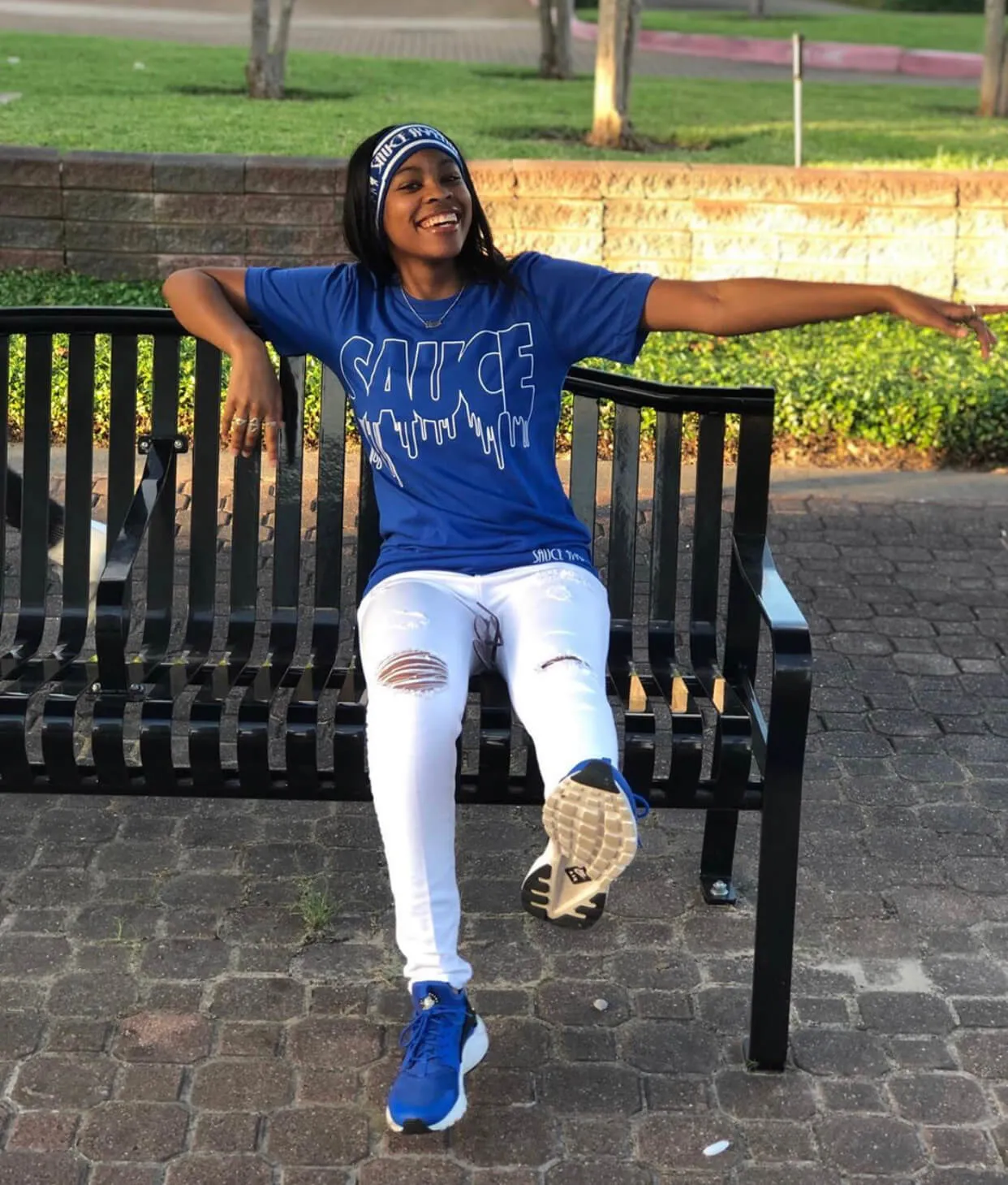 White Sauce Outline | Blue Tee