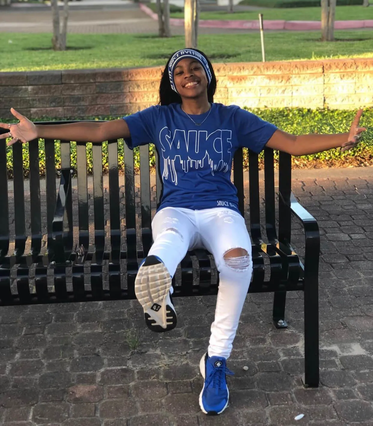 White Sauce Outline | Blue Tee