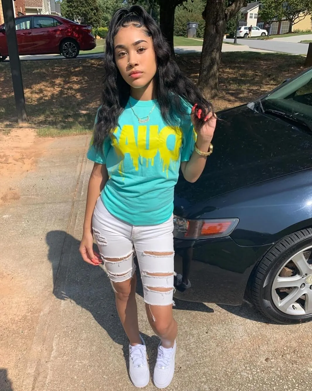 Yellow Sauce | Mint Tee