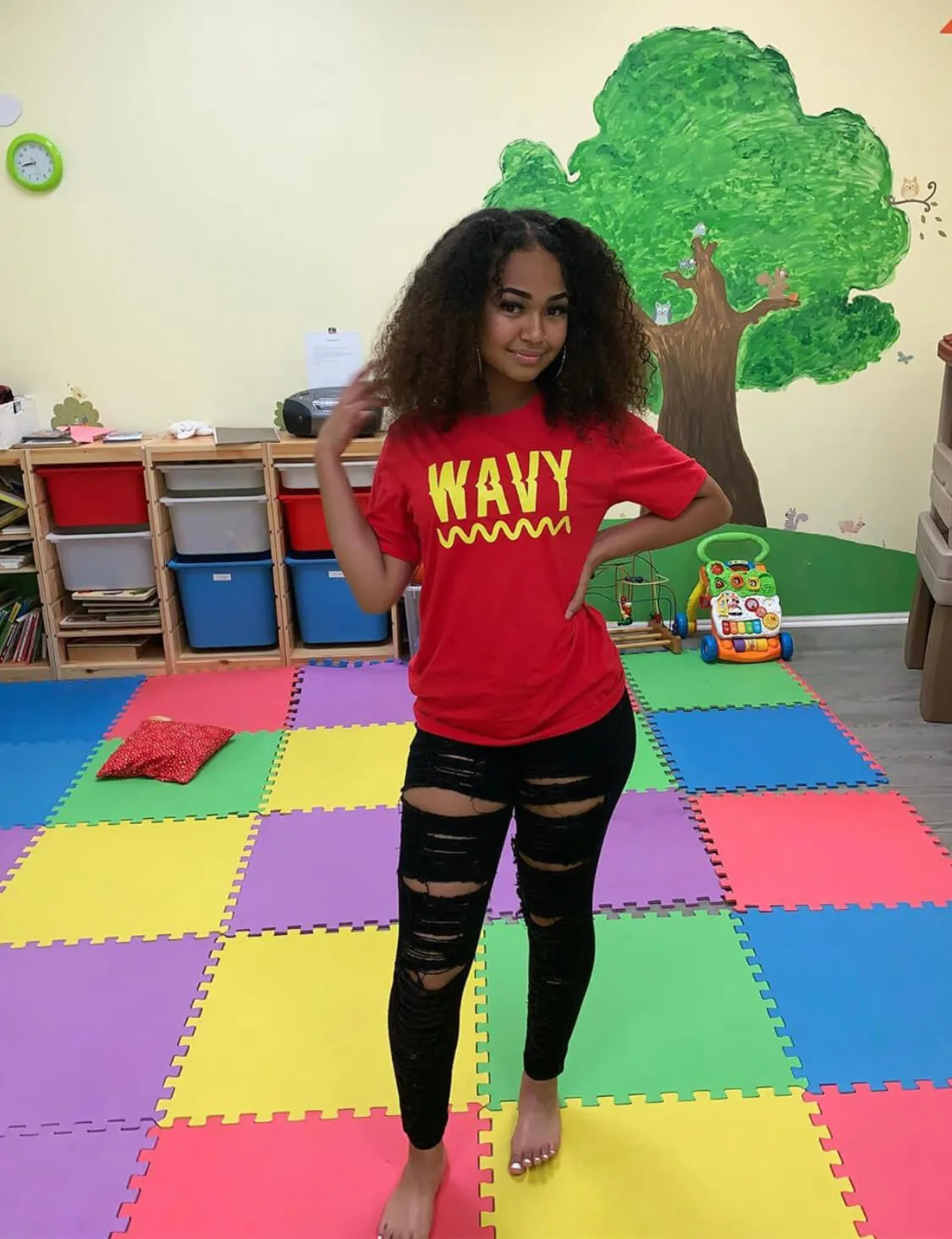 Yellow Wavy | Red Tee